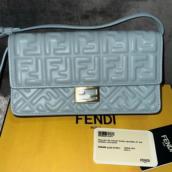 【関税&送料込】Fendi Printed Nappa Leather Baguette Wallet Slim Baguette Wallet Small Leather Black | Fendi